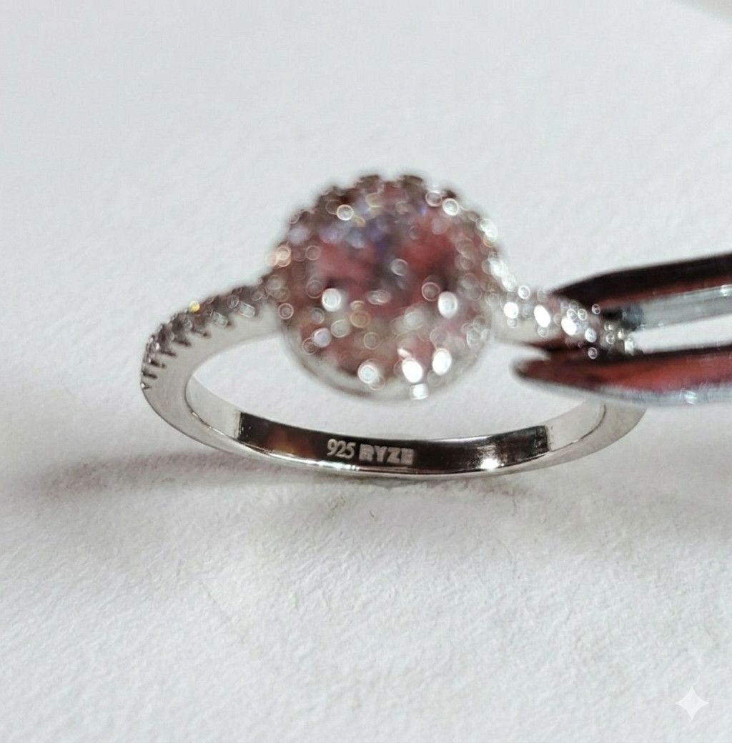Other RYZE Size 7 Ring 925 Sterling Silver Cubic Zirconia Halo Size ONE SIZE - 10 Thumbnail