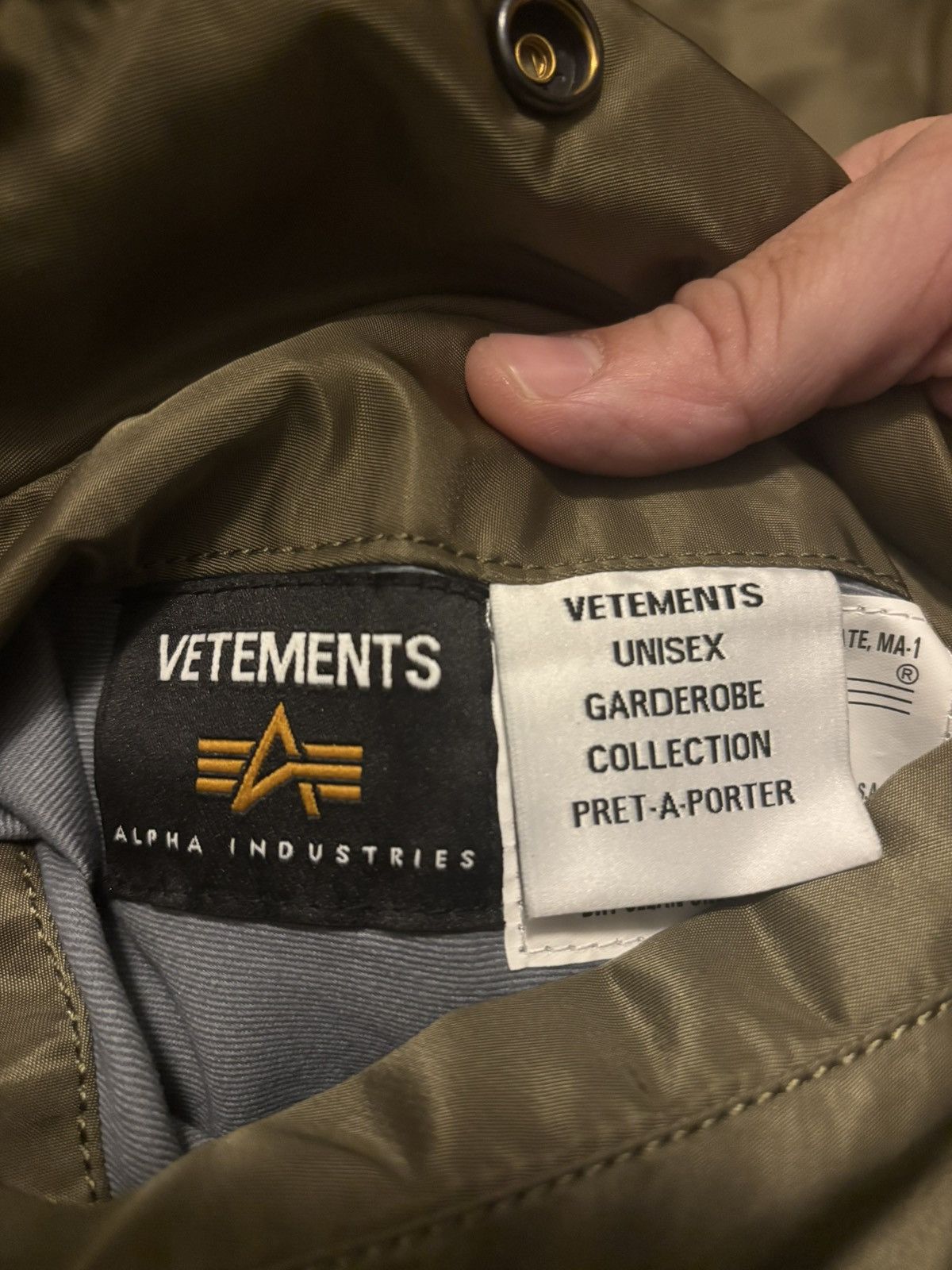 Vetements VETEMENTS REVERSIBLE SPLIT BOMBER Size US L / EU 52-54 / 3 - 17 Thumbnail