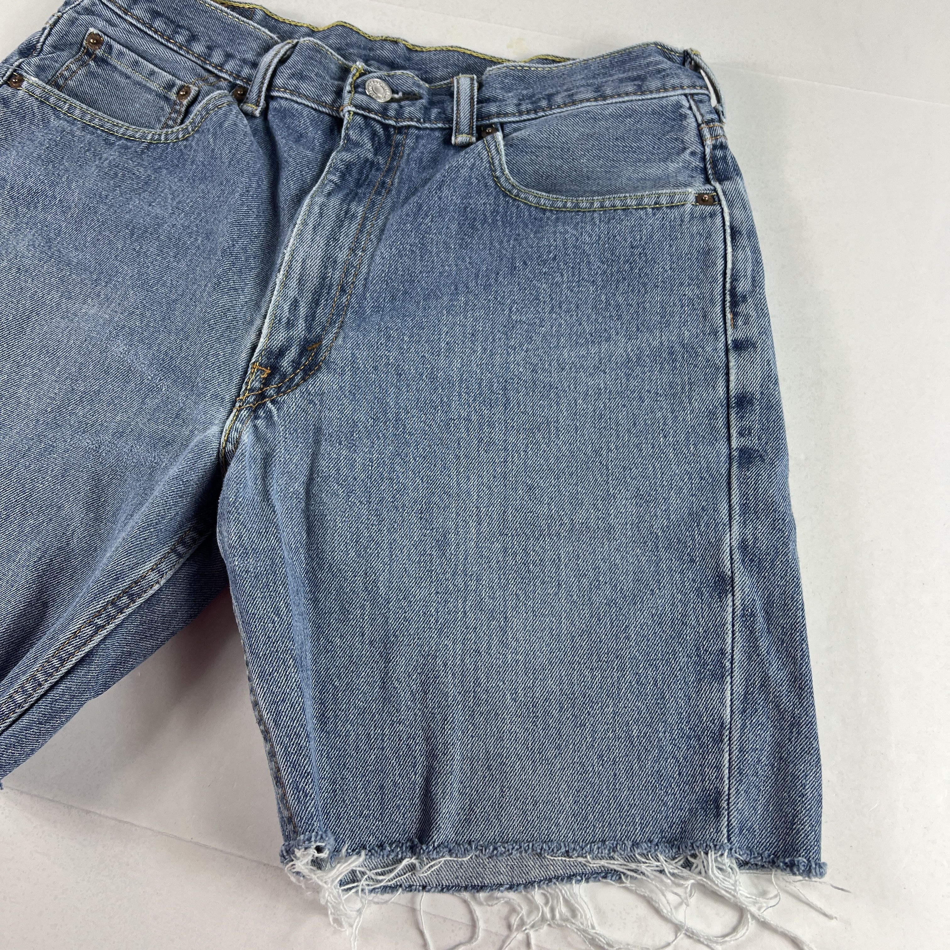 Levi's Levi's Jean Shorts 550 Relaxed Cut Off Cotton Denim Jorts Size US 33 - 5 Thumbnail