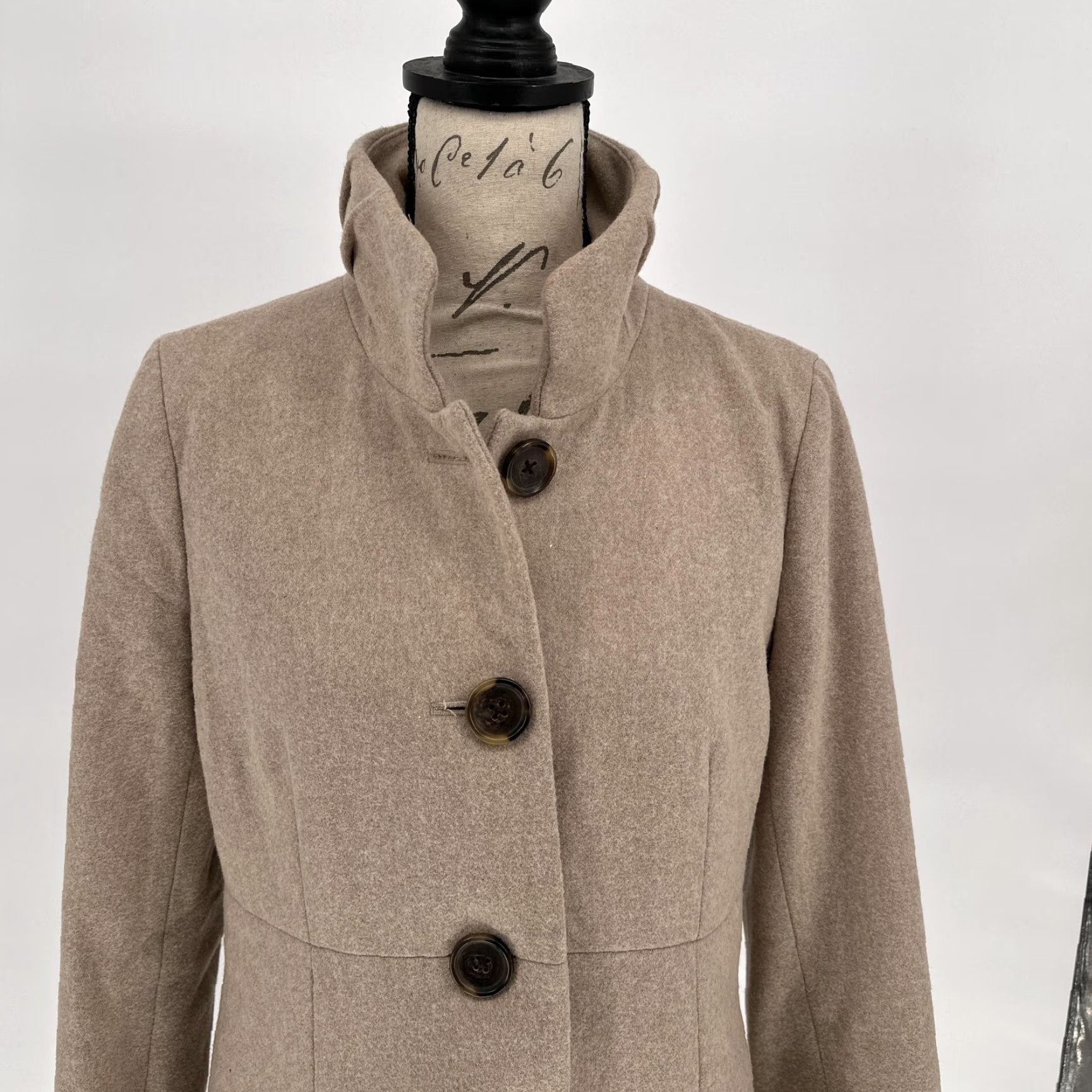 J.Crew J Crew Uptown Dress Coat Womens 8 Beige Wool Blend Funnel Neck Overcoat Warm Size M / US 6-8 / IT 42-44 - 2 Thumbnail