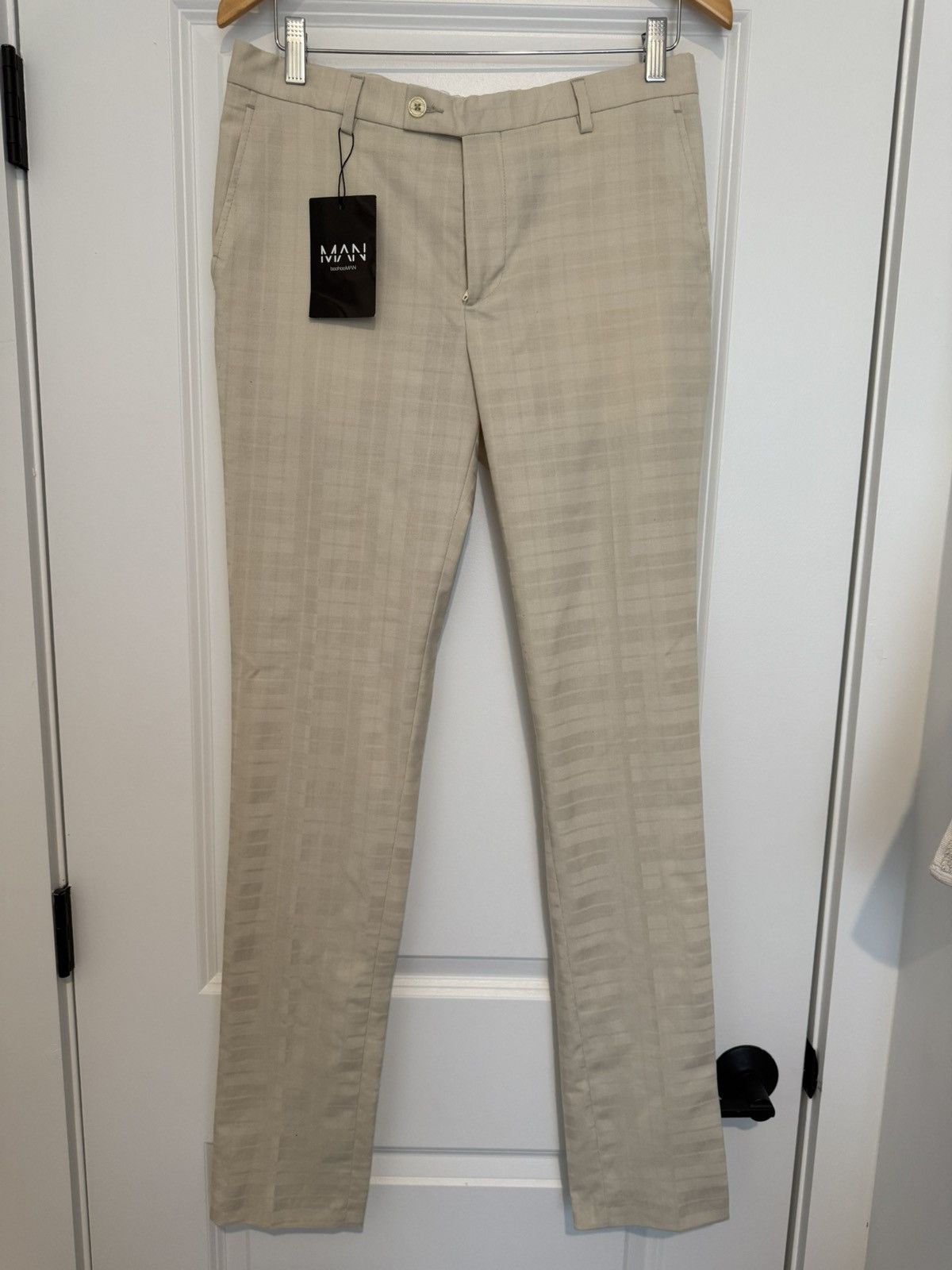 Boohoo Boohoo Slim Pants Size US 30 / EU 46 - 1 Thumbnail