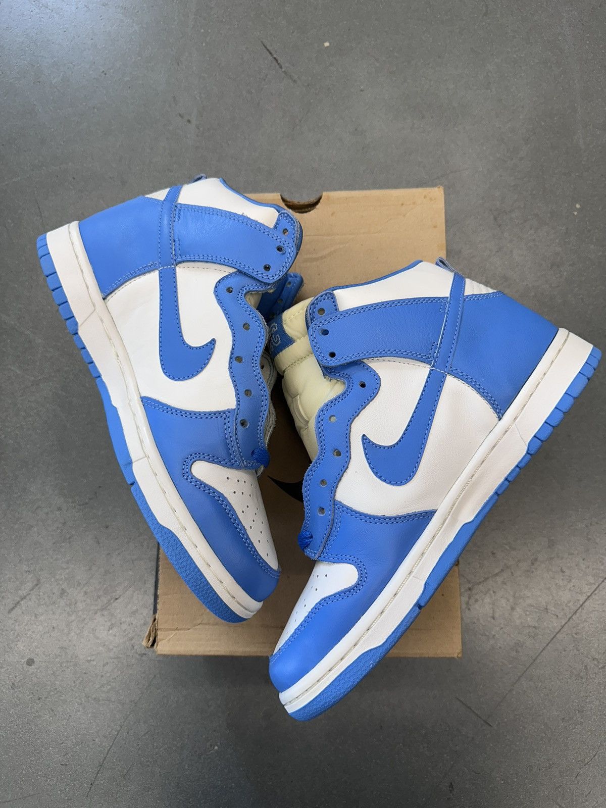 Nike 1999 Nike Dunk High Le NYC Carolina Blue Size US 8 / EU 41 - 5 Thumbnail