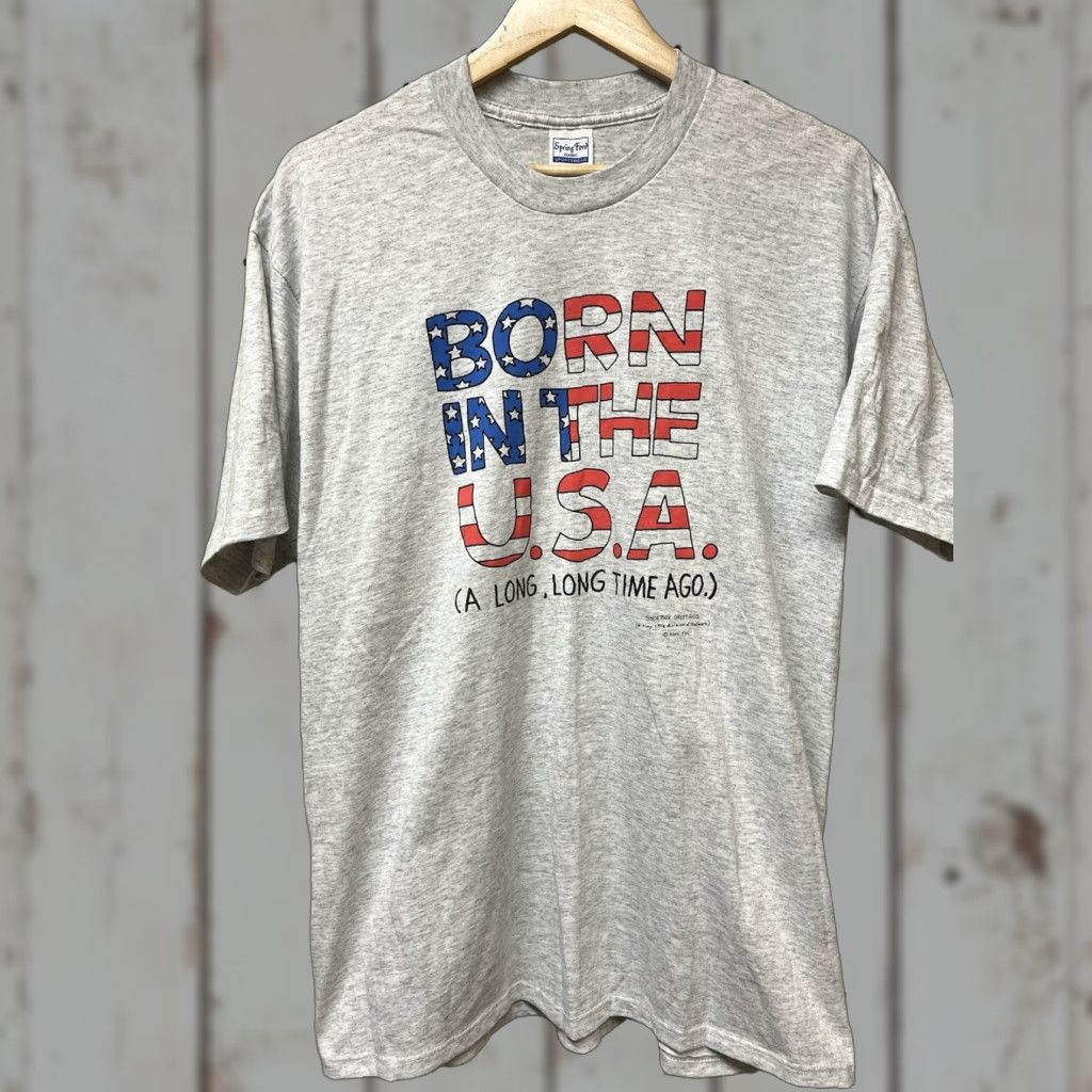 Born VINTAGE Hallmark T-Shirt Shirts Single Stitch Crew Neck Short Sleeve Men XL Gray Patriotic Born In The USA Funny Graphic Tee USA Logo Motif Size US XL / EU 56 / 4 - 1 Thumbnail
