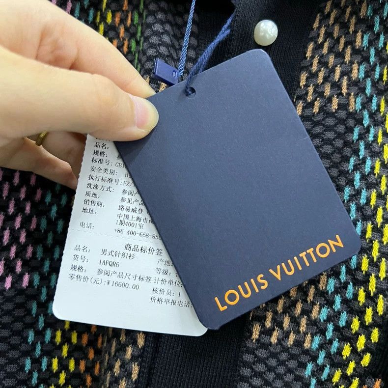 Louis Vuitton Louis Vuitton Louis Vuitton Color Block Short Sleeve Shirt Size US S / EU 44-46 / 1 - 7 Thumbnail