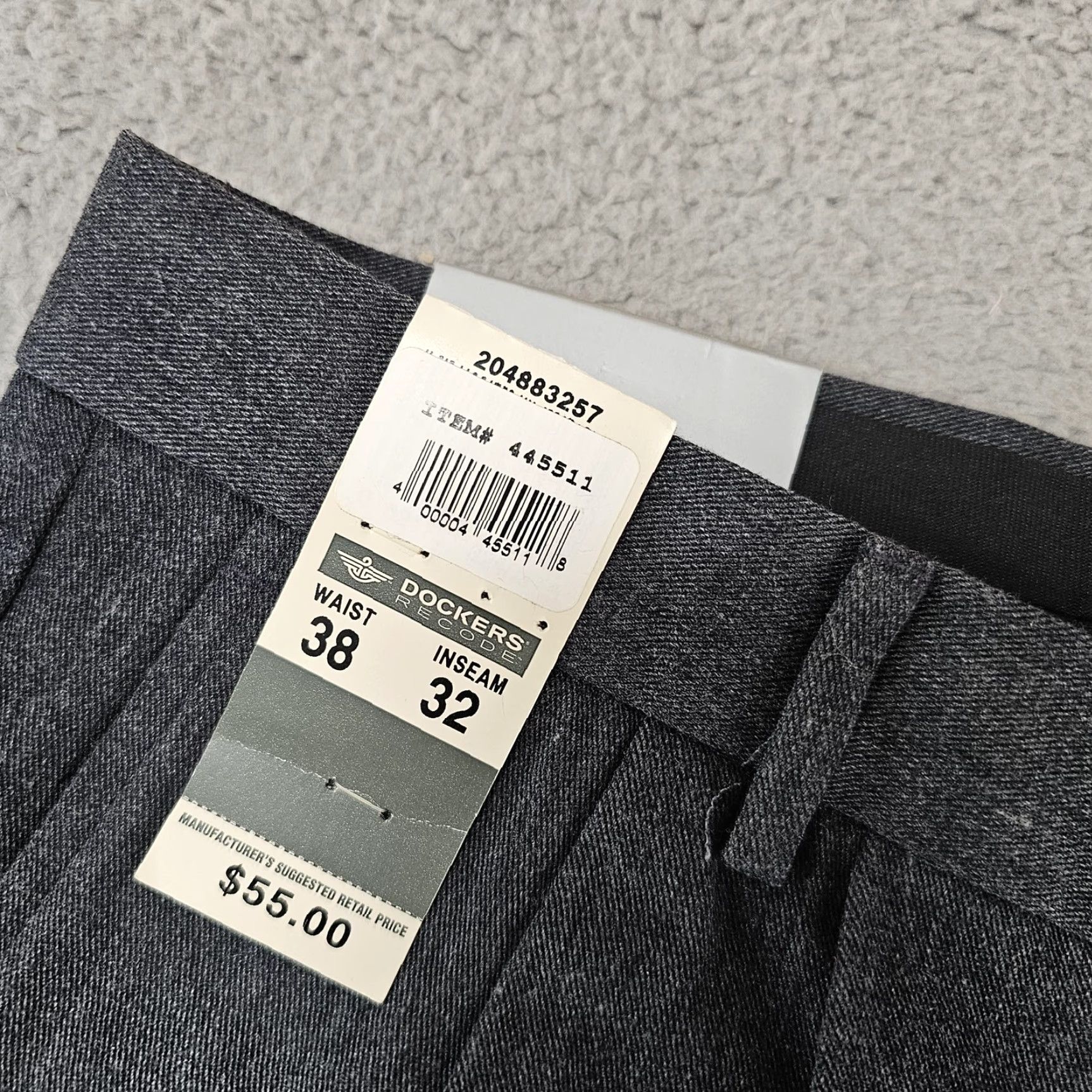 Dockers Dockers Pants Mens 38x30 Gray Sueded Heather Pleated Relaxed Fit Size US 38 / EU 54 - 3 Thumbnail