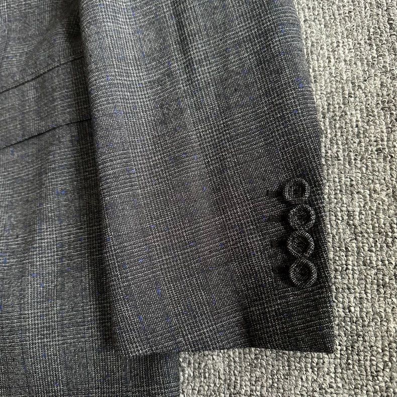 Dior Dior Plaid woven gun lapel wool suit Size US M / EU 48-50 / 2 - 2 Thumbnail