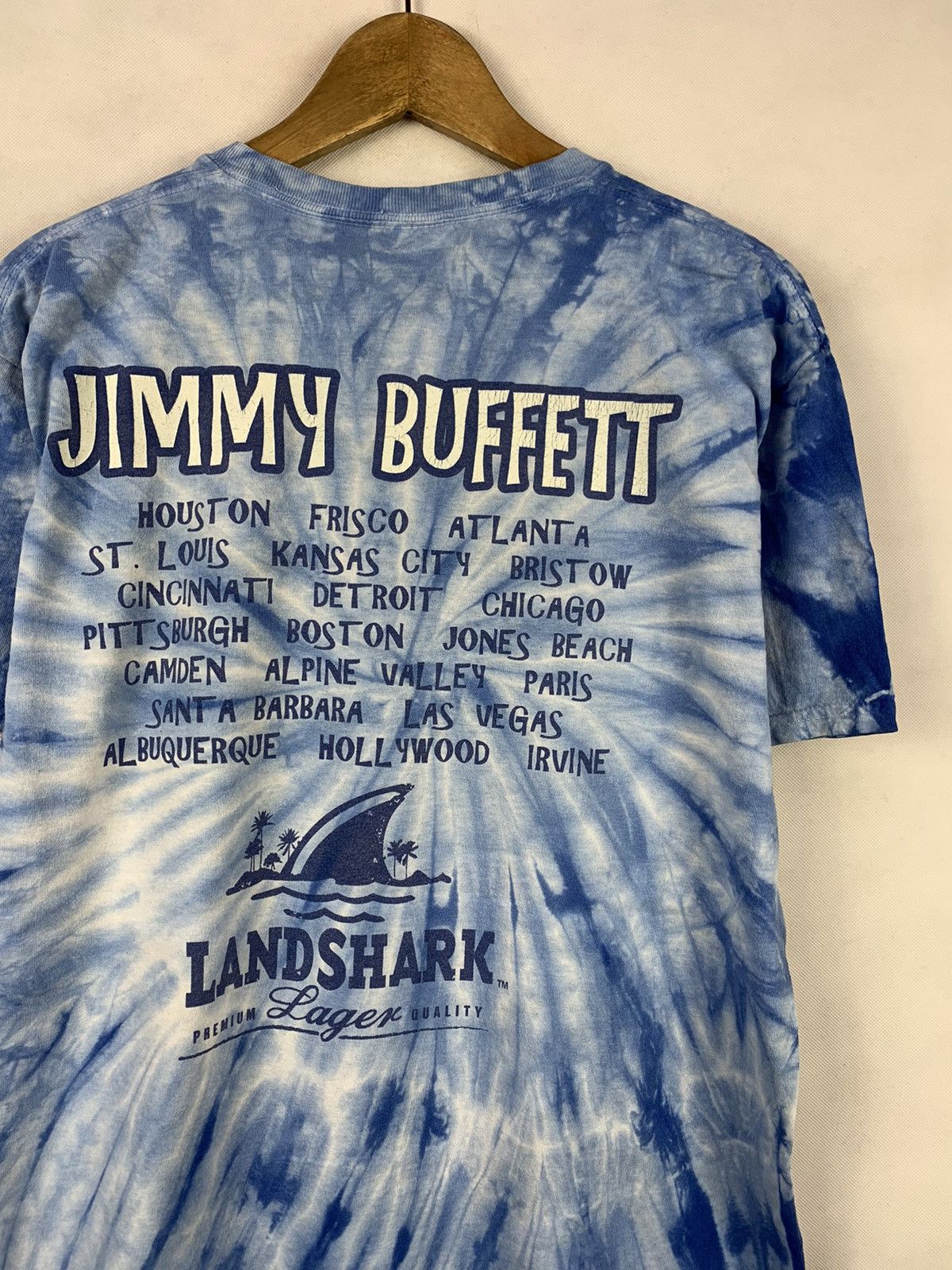 Band Tees Steals! Jimmy Buffett Workin n Playin 2015 Tour Band Tee Size US M / EU 48-50 / 2 - 6 Thumbnail