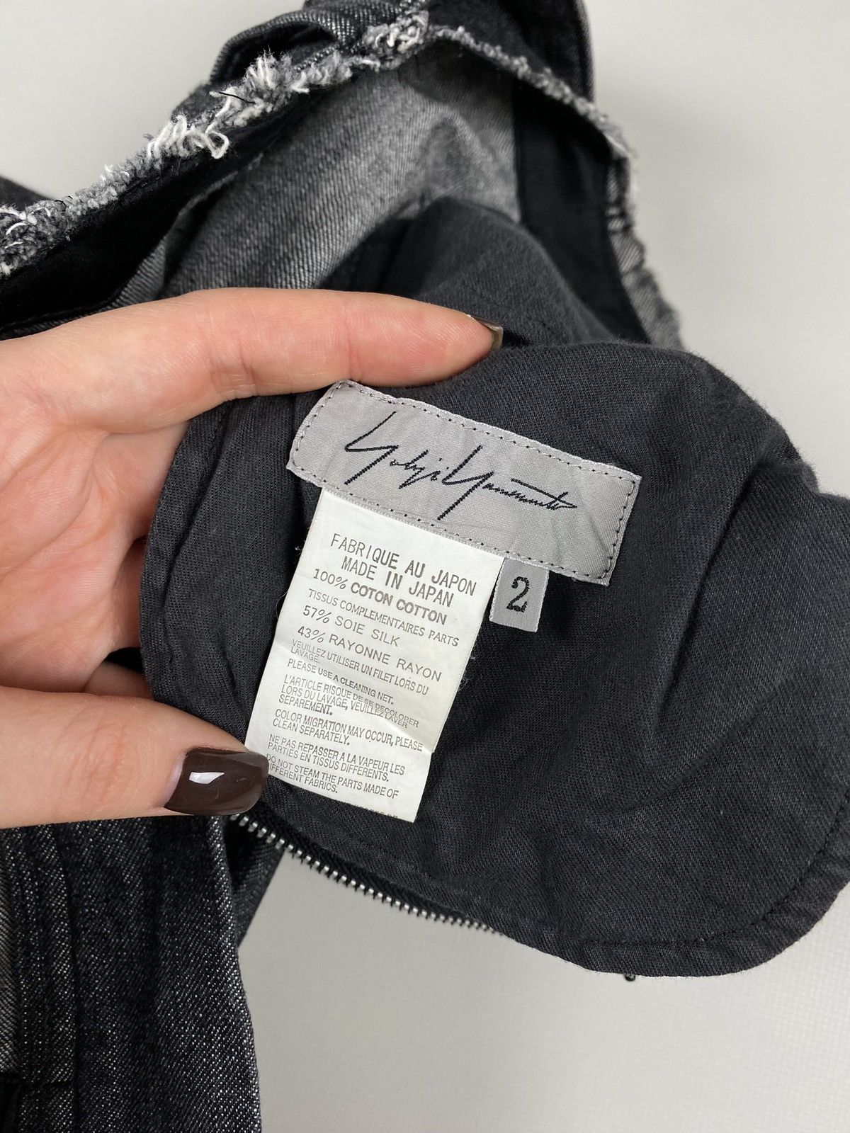 Yohji Yamamoto Yohji Yamamoto Femme Belted Wide Leg Low Rise Cut Jeans Size 26" / US 2 / IT 38 - 15 Thumbnail