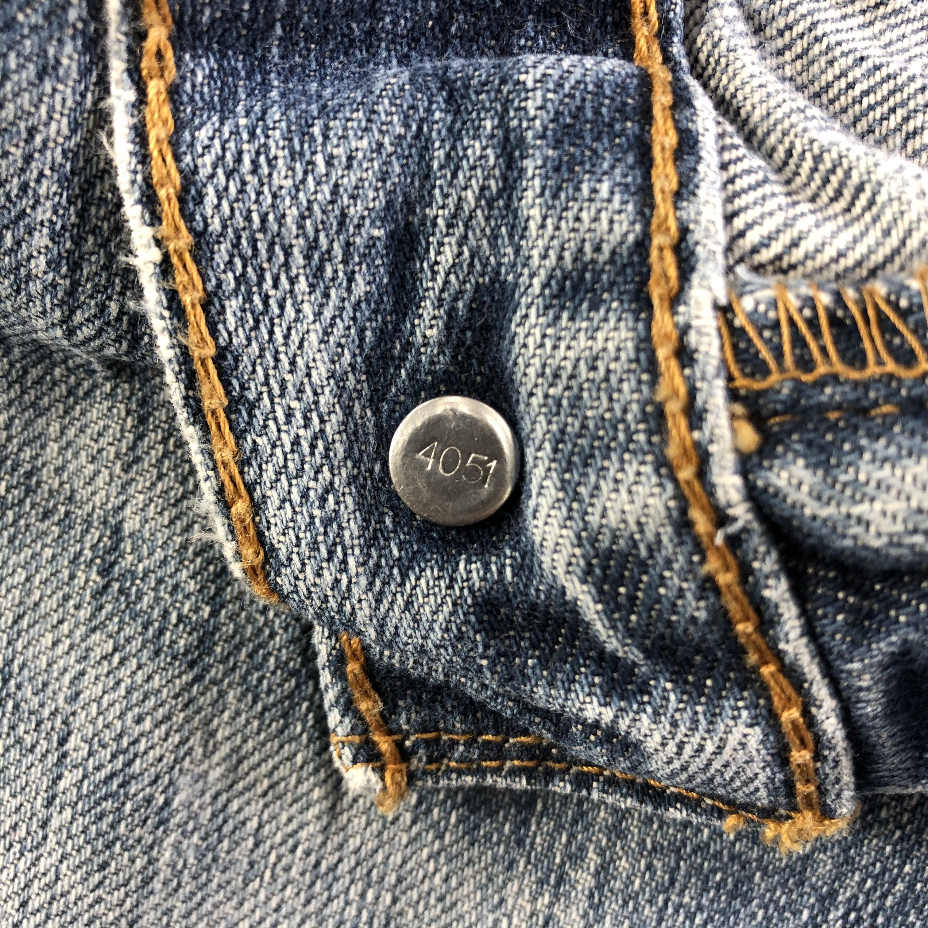 Levi's × Vintage Vintage Blue Wash Levis 559 Jeans-JM3386 Size US 40 / EU 56 - 10 Thumbnail