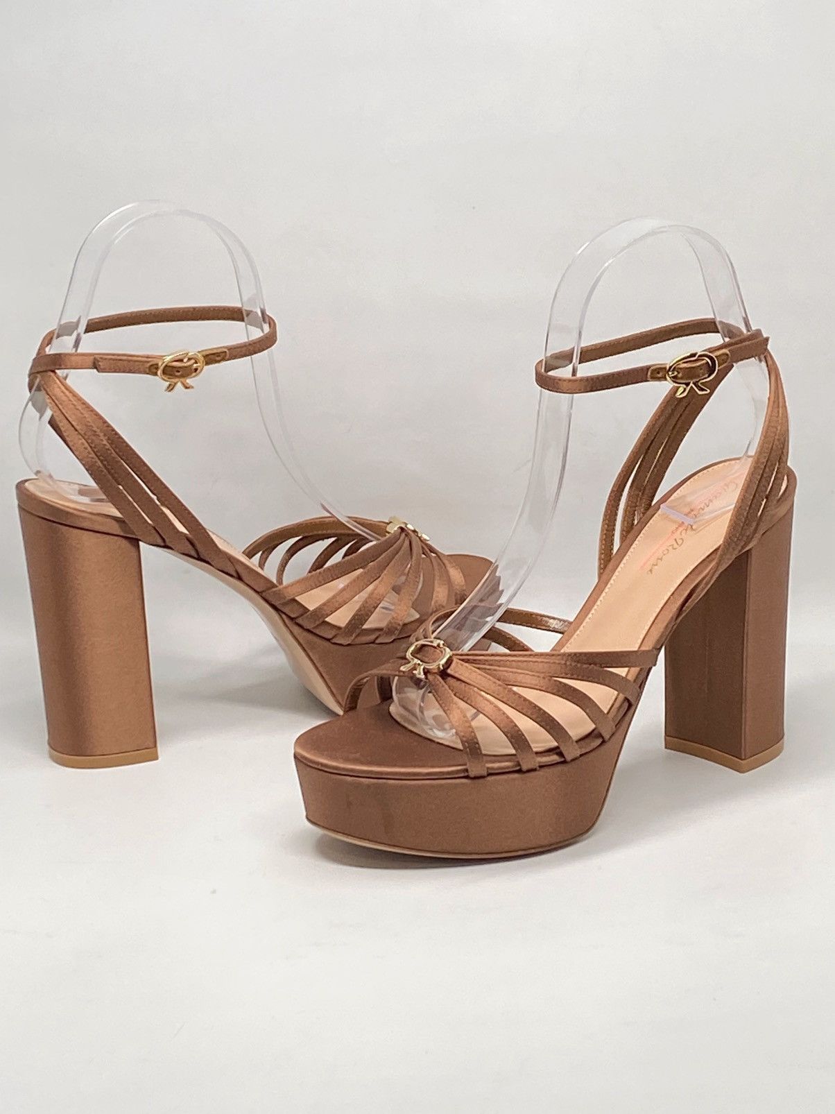 Gianvito Rossi GIANVITO ROSSI Crepe Ankle-Strap Platform Sandals size 36.5 Size US 6.5 / IT 36.5 - 7 Thumbnail