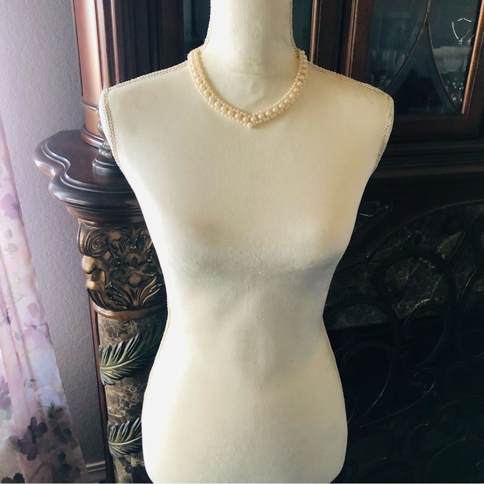 Vintage Vintage braided v shape cream tone beaded necklace Size ONE SIZE - 5 Thumbnail