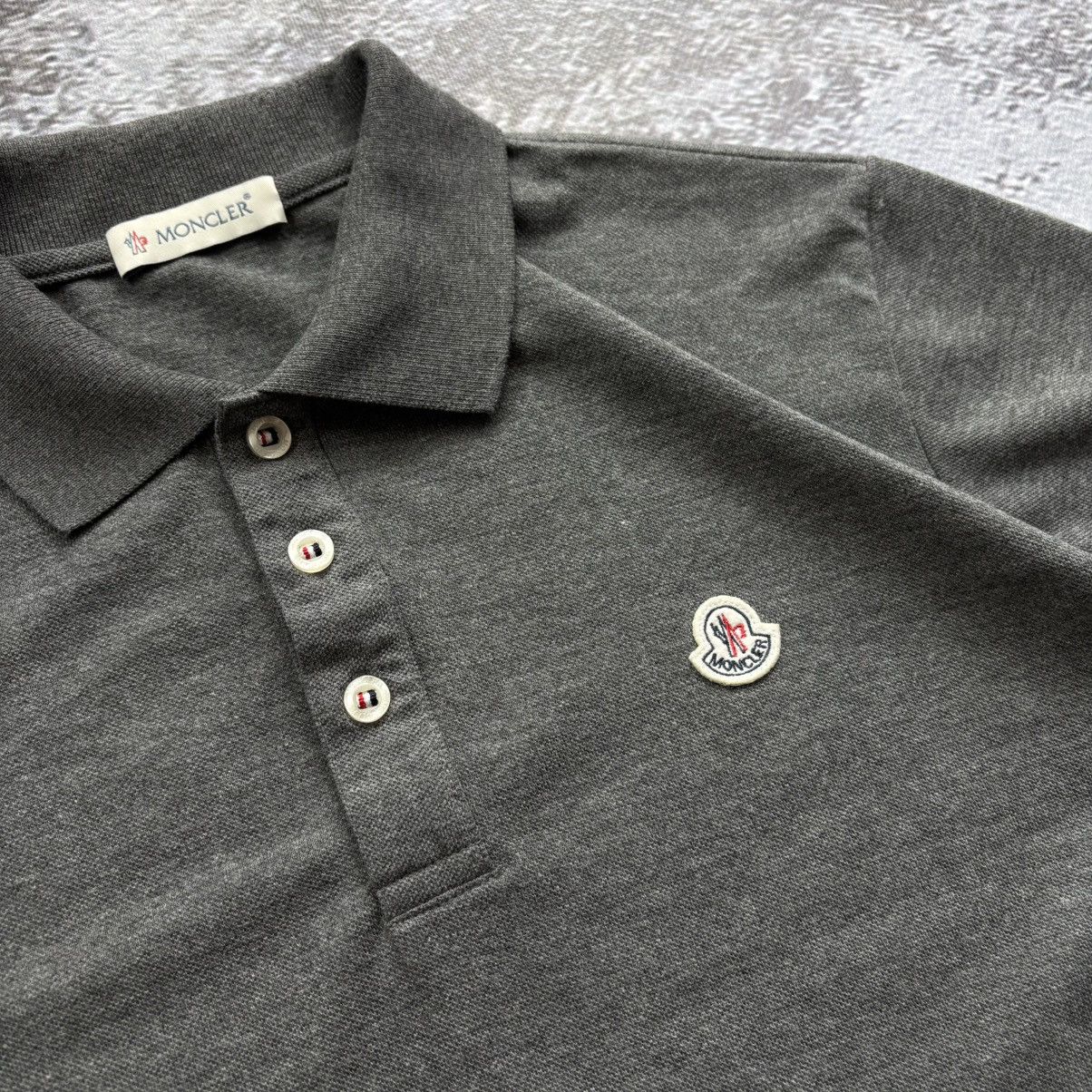 Moncler Vintage Moncler 00s Style Basic Classic Polo Size M Size US M / EU 48-50 / 2 - 5 Thumbnail