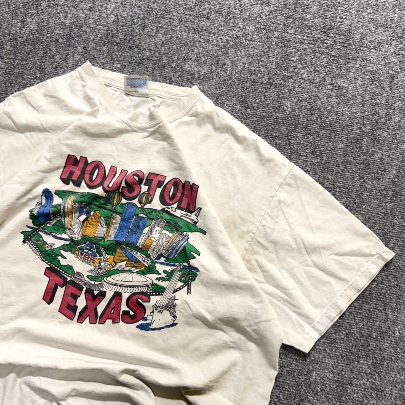 Hanes Hanes T-shirt Men XL White 100% Cotton Distressed Stained Houston Texas Hanes White Distressed Mens XL White Size US XL / EU 56 / 4 - 2 Thumbnail