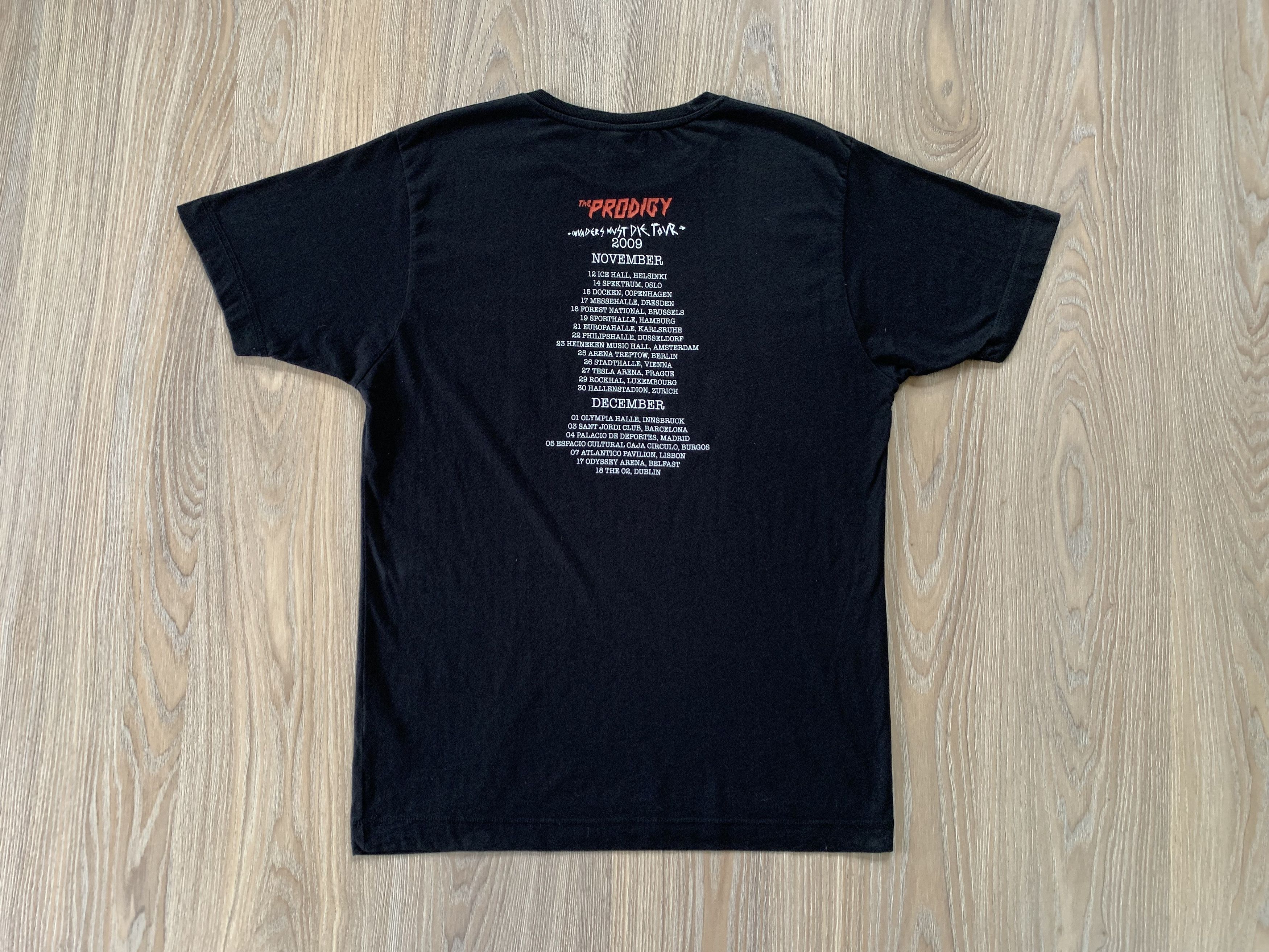 Vintage The Prodigy Invaders Must Die 2009 T-Shirt