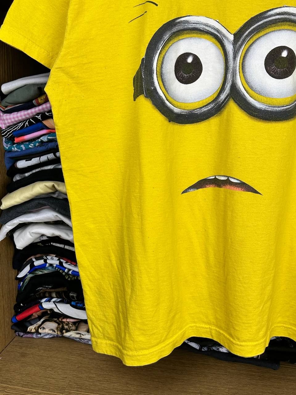 Cartoon Network Despicable Me 2 Universal Studios Graphic Promo Tee Size US L / EU 52-54 / 3 - 5 Thumbnail