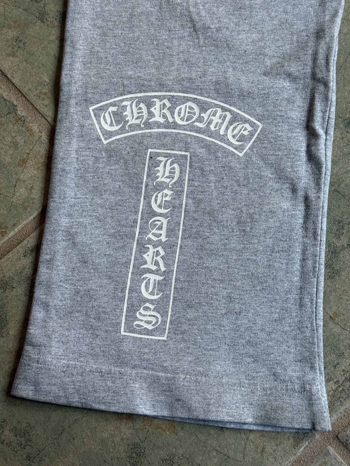 Chrome Hearts Chrome Hearts Grey & Black vintage sweatpants Size US 36 / EU 52 - 6 Thumbnail