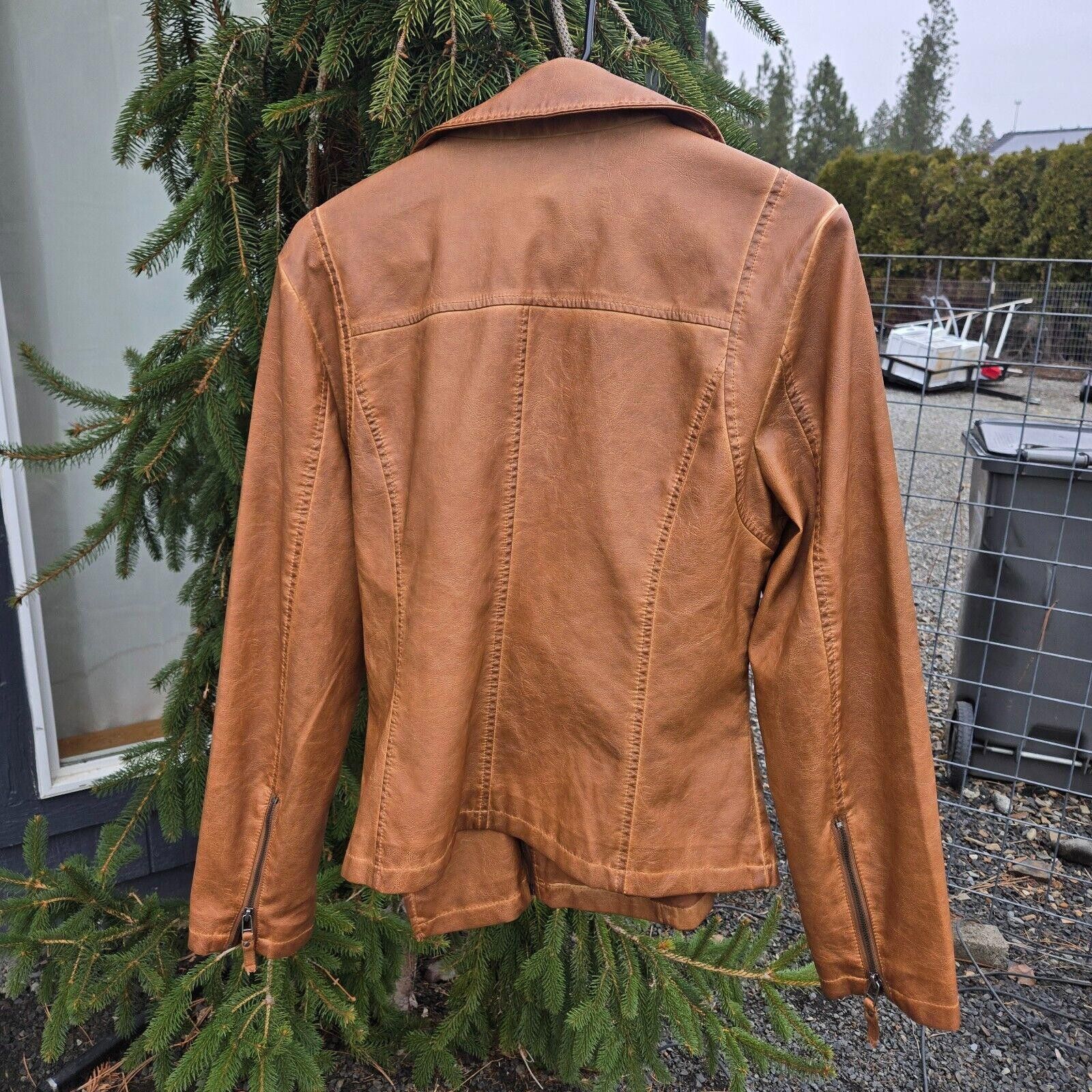 Designer MAX STUDIO Womens Large Tan Cognac Faux Leather Jacket C2 Size L / US 10 / IT 46 - 6 Thumbnail