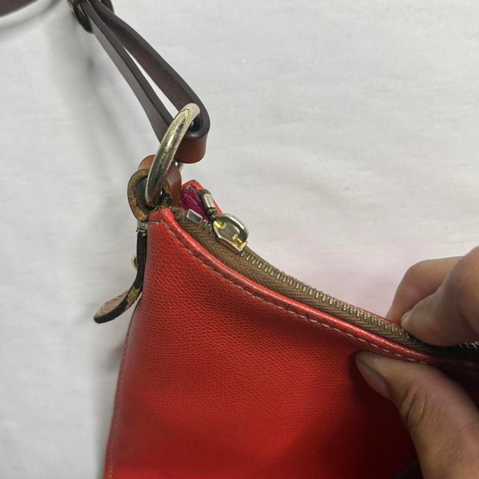 Dooney & Bourke Dooney & Bourke Claremont red leather Hobo shoulder bag Size ONE SIZE - 8 Thumbnail