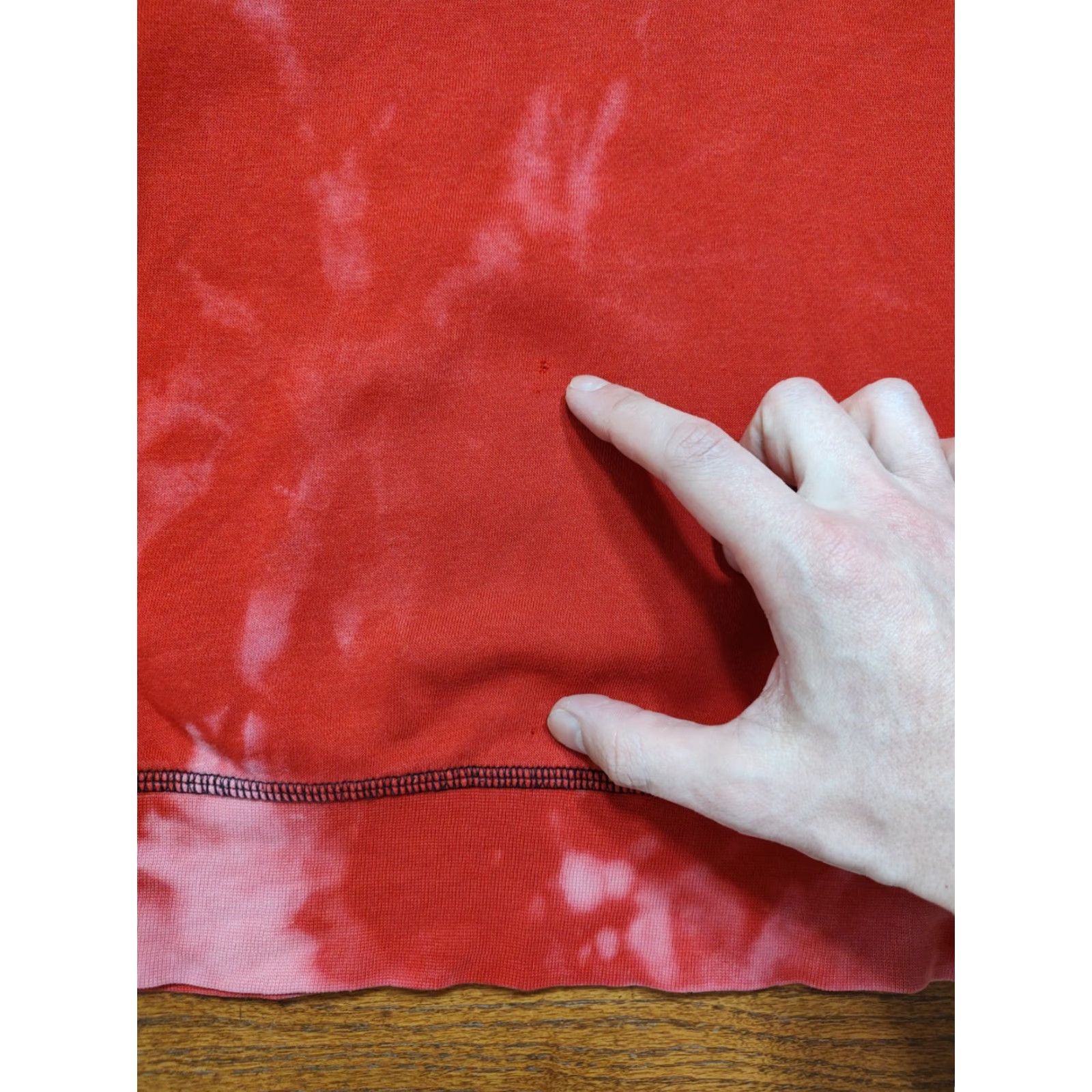 Nike VINTAGE Nike Mens L Lightweight Crewneck Sweatshirt Acid Wash Tie Dye Red Size US L / EU 52-54 / 3 - 4 Thumbnail