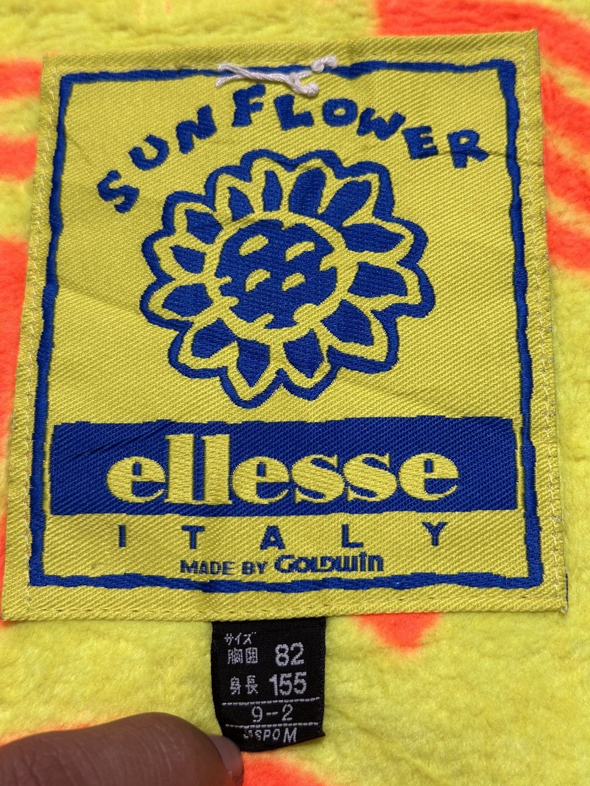 Ellesse × Goldwin vintage Ellesse hooded jacket 90s-inspired"Sunflower"pattern Size US XL / EU 56 / 4 - 6 Thumbnail