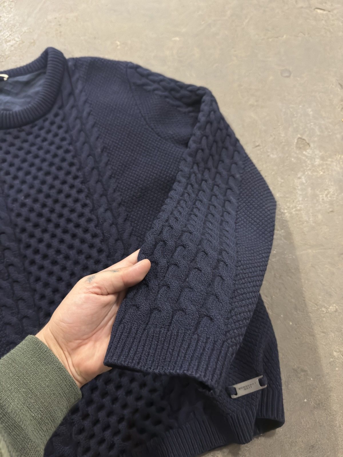 Burberry Burberry Brit big chunky knit sweater Size US XXL / EU 58 / 5 - 5 Thumbnail