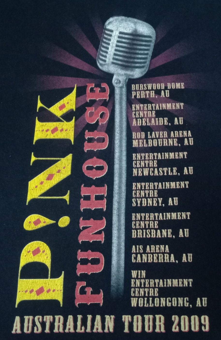 Band Tees Vintage PINK Funhouse Australian Tour 2009 T-shirt Size US XXL / EU 58 / 5 - 16 Thumbnail