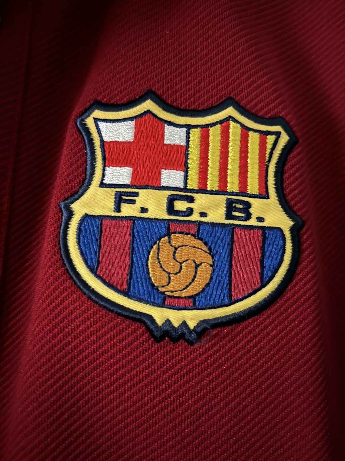 Nike 90s nike barcelona soccer football button jersey in medium Size US M / EU 48-50 / 2 - 2 Thumbnail