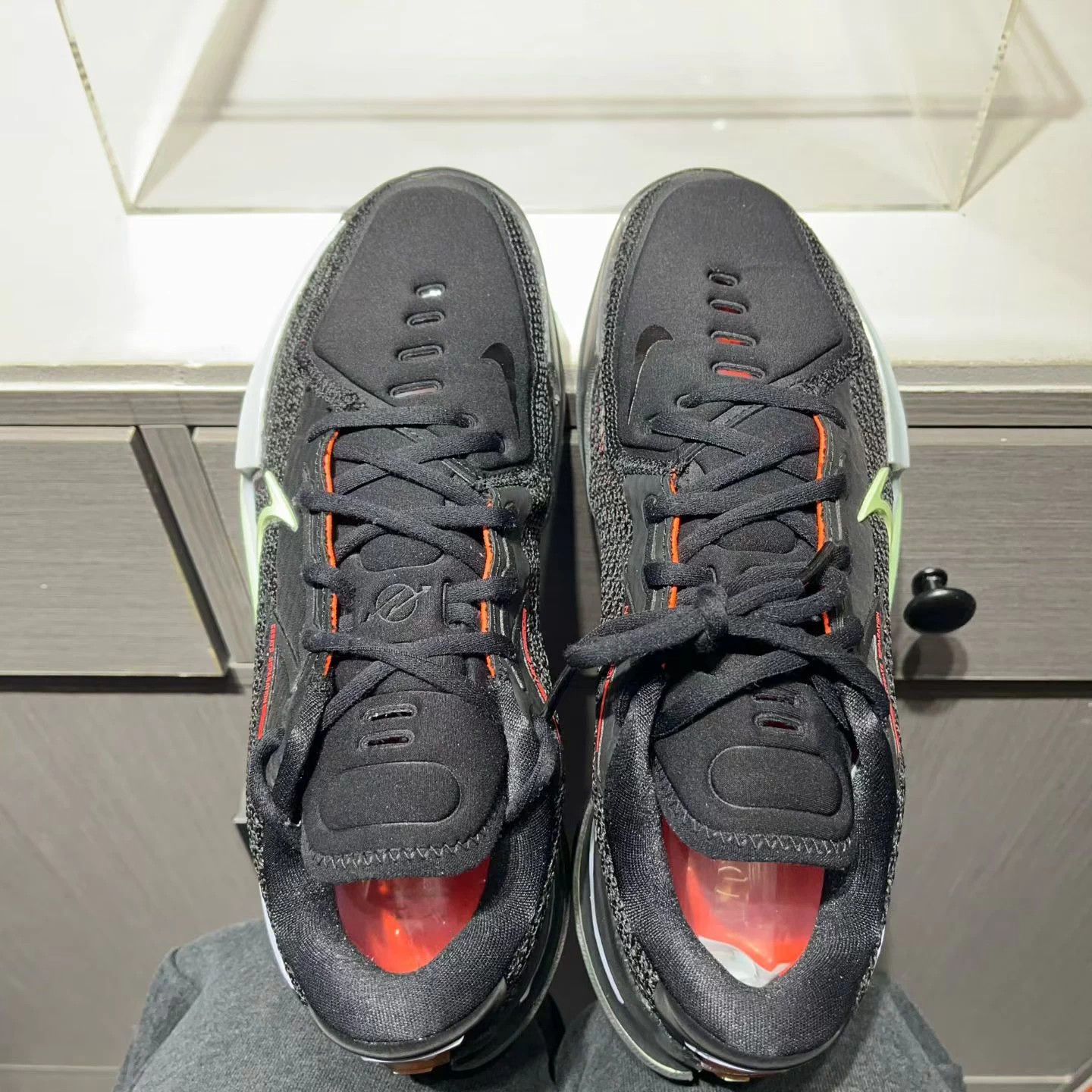 Nike GT Cut 1 Black 40 2x Worn Size US 7 / EU 40 - 7 Thumbnail