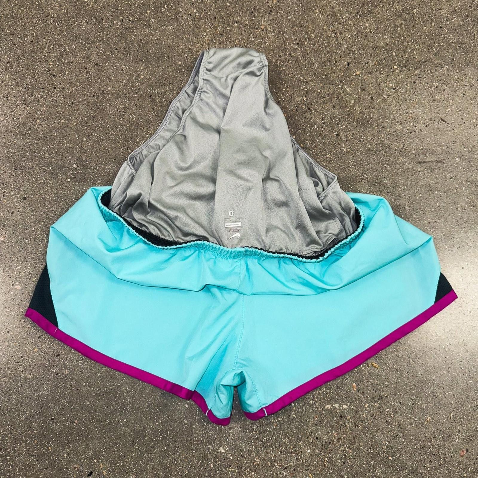 Nike Nike Running Shorts Womens S Dri-FIT Lightweight Lined Track Size 28" / US 6 / IT 42 - 4 Thumbnail