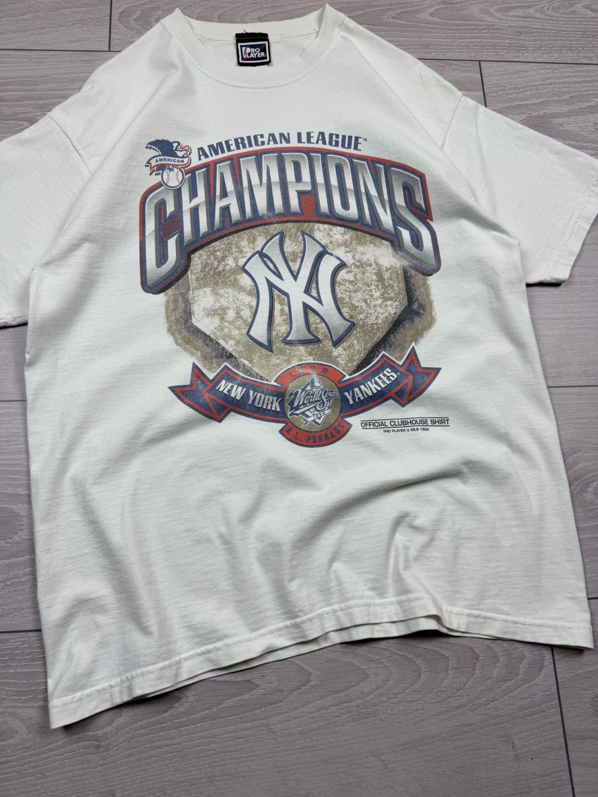MLB NY Yankees VTG Pro Player 1998 Champions Clubhouse T shirt Size US L / EU 52-54 / 3 - 4 Thumbnail