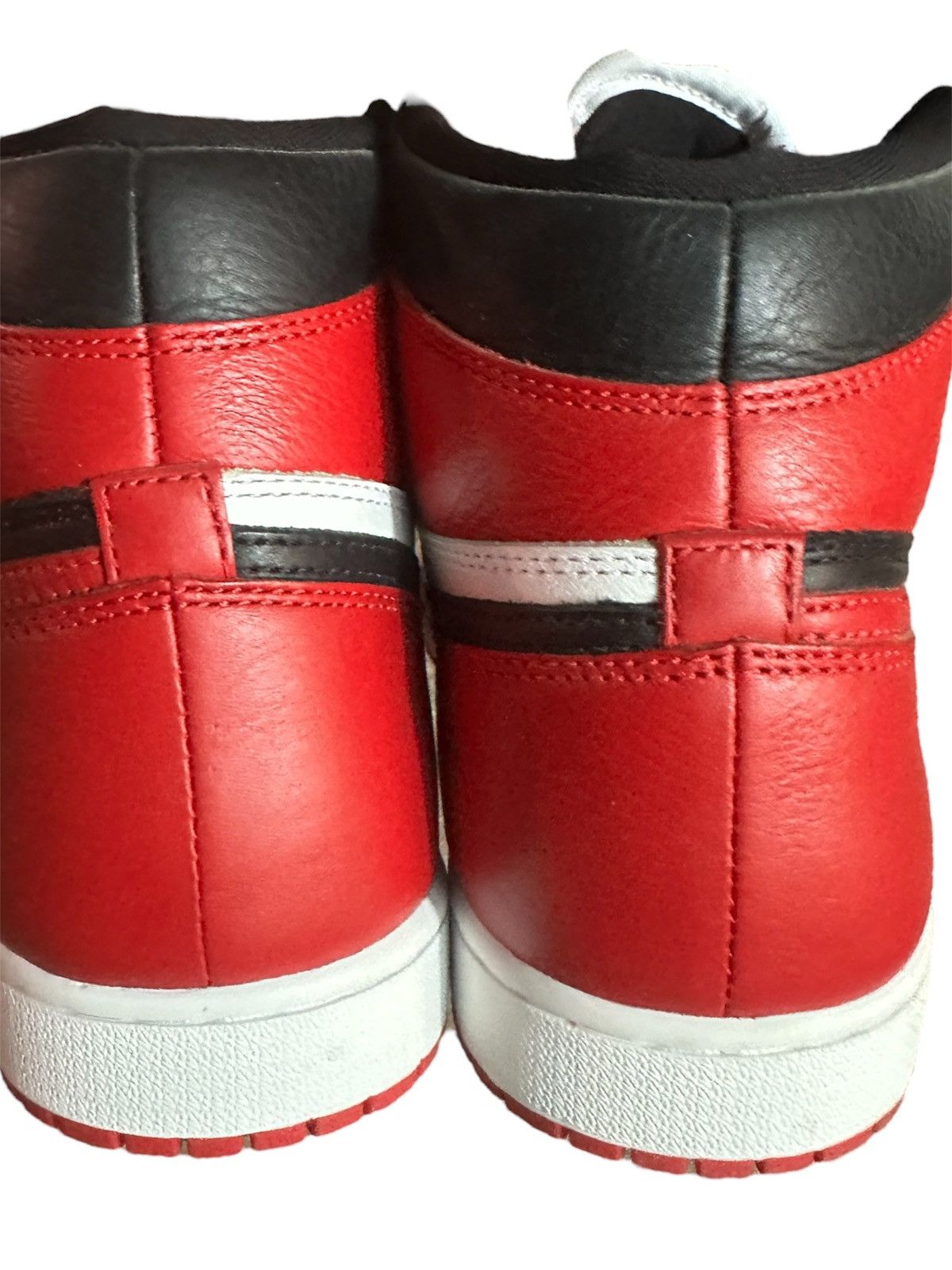 Jordan Brand Jordan 1 ‘Homage to Home’ Size US 11.5 / EU 44-45 - 6 Thumbnail