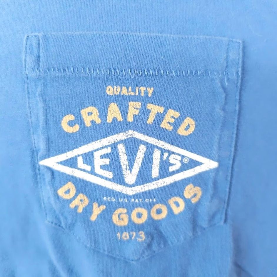Levi's VINTAGE Levis T Shirt Mens Size Medium Blue Levi Strauss And Company Pocket Tee Size US M / EU 48-50 / 2 - 3 Thumbnail