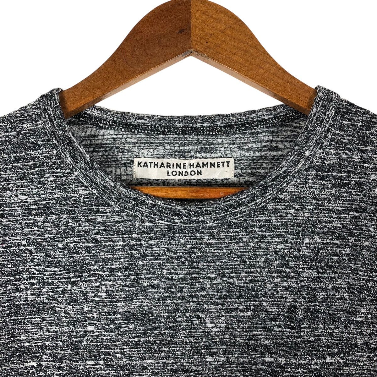 Katharine Hamnett London Katharine Hamnett London Rare Cut & Sewn Knit T-Shirt Size US S / EU 44-46 / 1 - 3 Thumbnail
