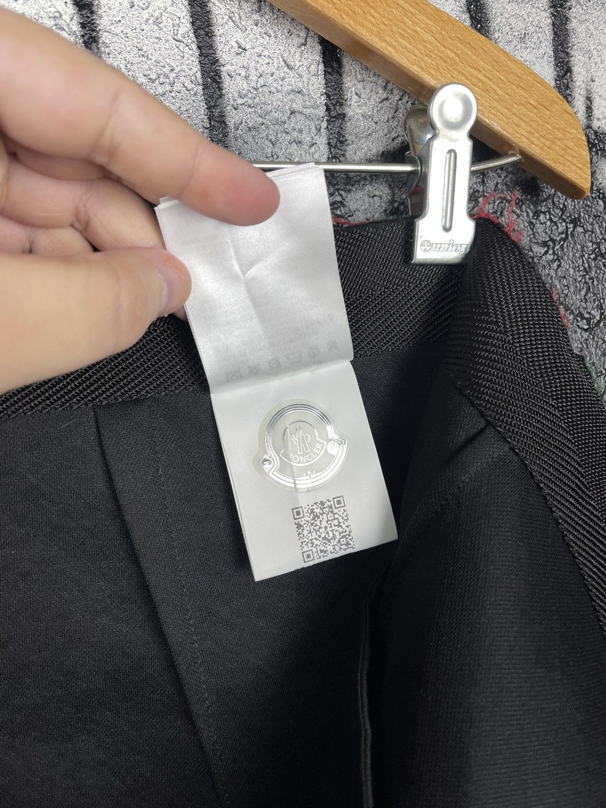 Moncler Moncler Genius 1952 Gonna Plaid Virgin Wool Wrapped Skirts Size 27" / US 4 / IT 40 - 15 Thumbnail