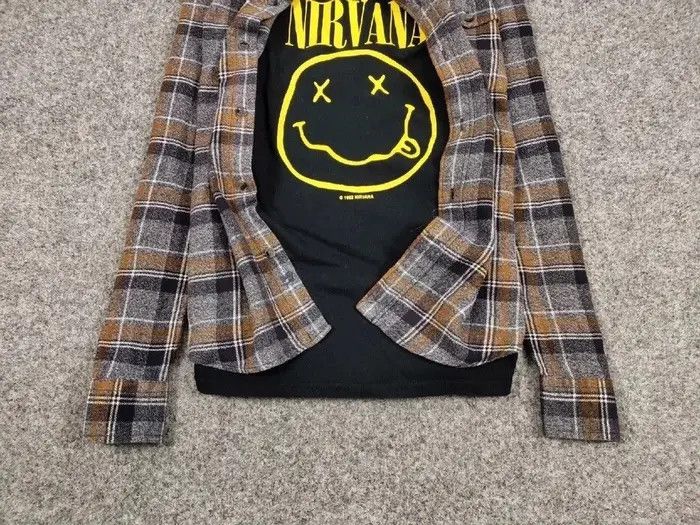 Flannel Vintage Flannel Shirt Plaid Checkered Travis Scott Style Size US S / EU 44-46 / 1 - 7 Thumbnail