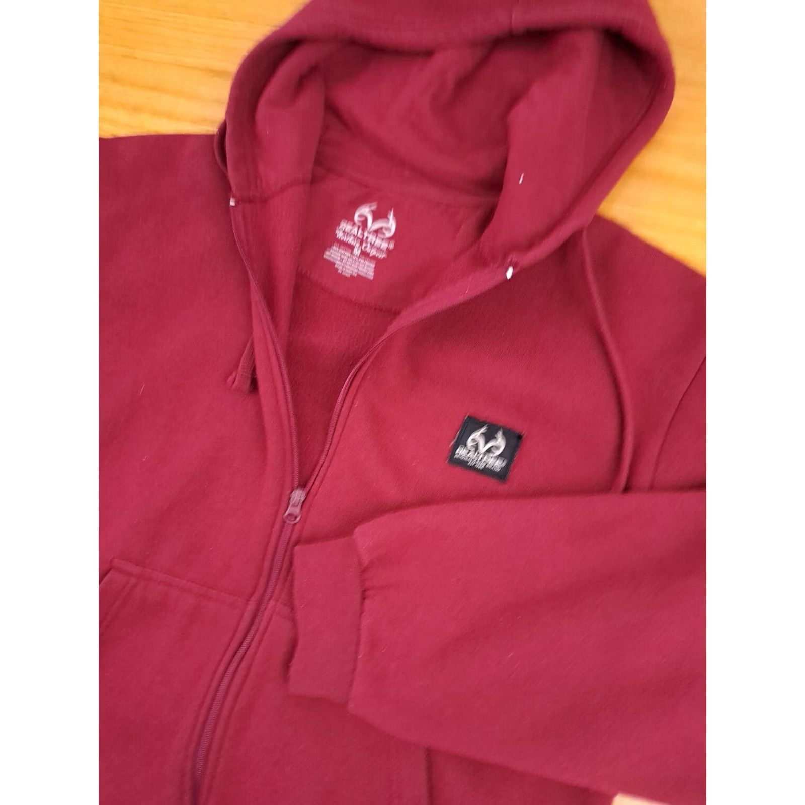 Realtree Realtree Hooded Sweatshirt Pullover Red Outdoor Medium Men Size US M / EU 48-50 / 2 - 3 Thumbnail