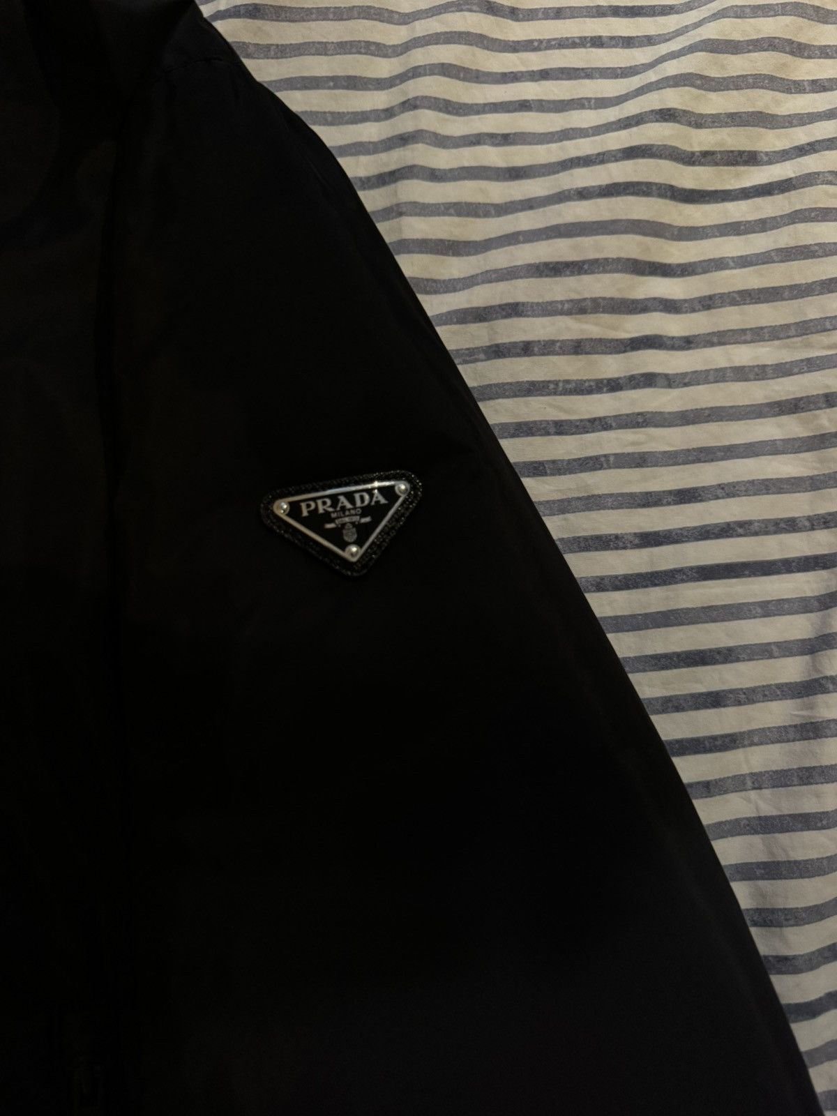 Prada Prada Milano Laminated Nylon Padded Jacket Blk Size 56 L/XL Size US XL / EU 56 / 4 - 8 Thumbnail