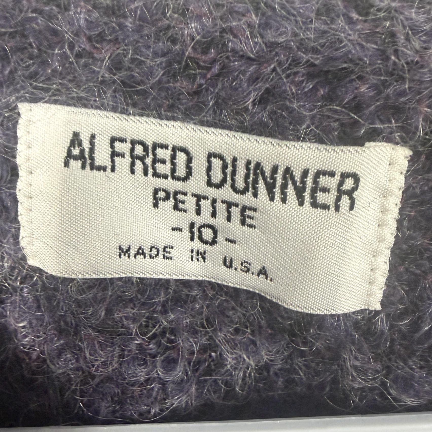 Vintage VINTAGE Alfred Dunner Cardigan Sweater Womens 10P Petite Purple Fuzzy Knit Size L / US 10 / IT 46 - 5 Thumbnail