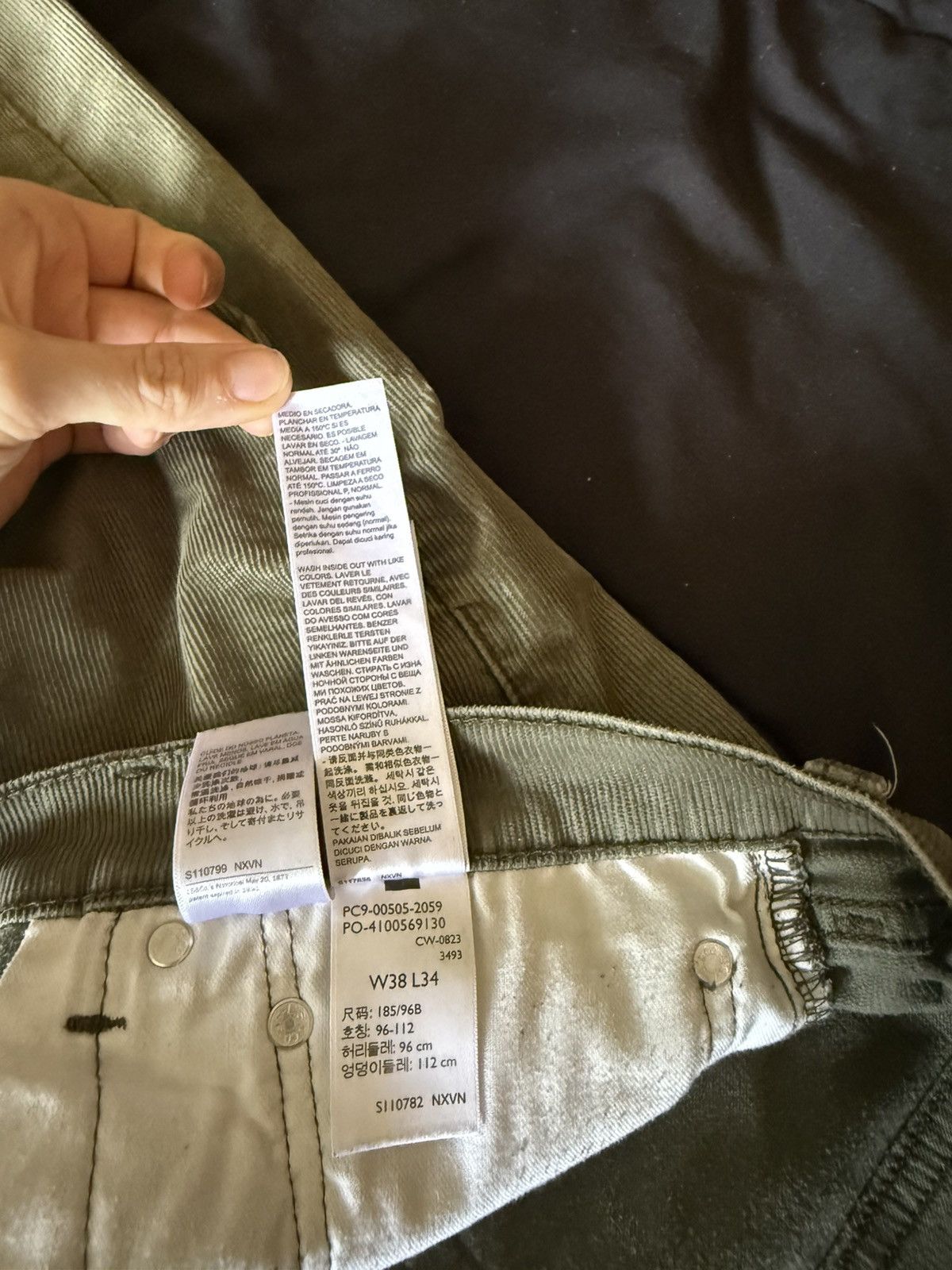 Levi's 505 corduroy jeans Size US 38 / EU 54 - 6 Thumbnail