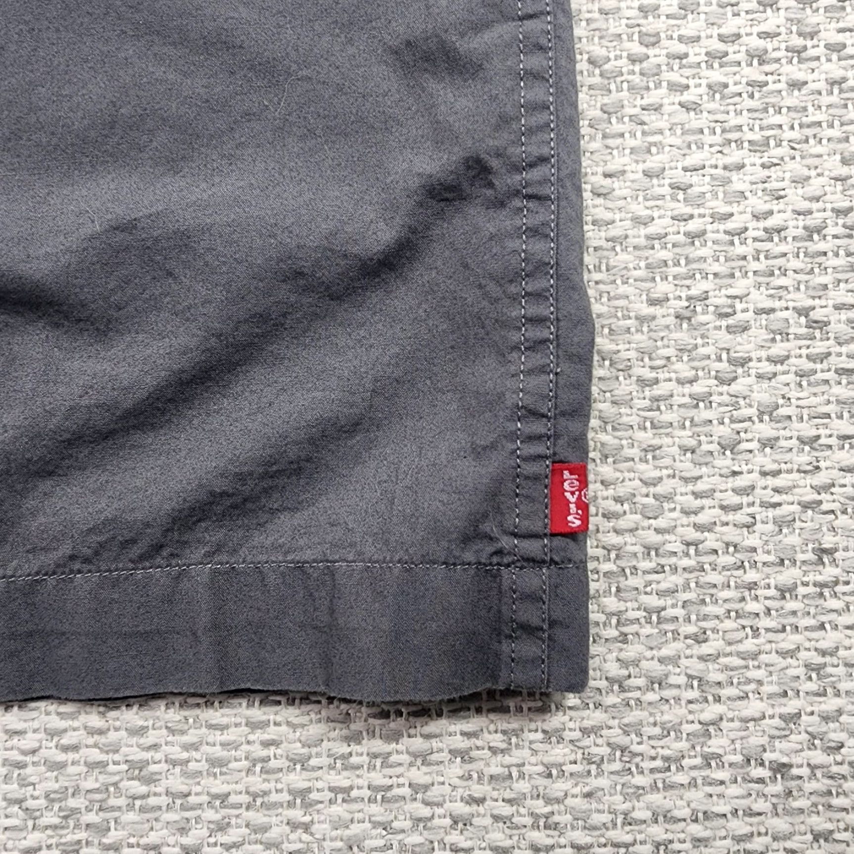 Levi's Levi's Shirt Mens 2XL Gray Relaxed Short Sleeve Button Up Chest Stripe Casual Size US XXL / EU 58 / 5 - 6 Thumbnail