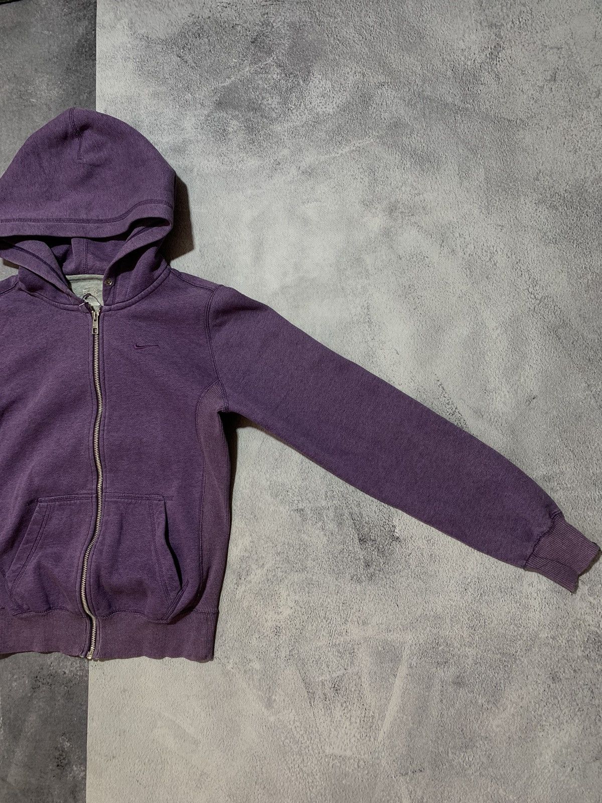 Nike × Vintage Vintage Y2K Nike small swoosh zip hoodie streetwear size S Size S / US 4 / IT 40 - 4 Thumbnail