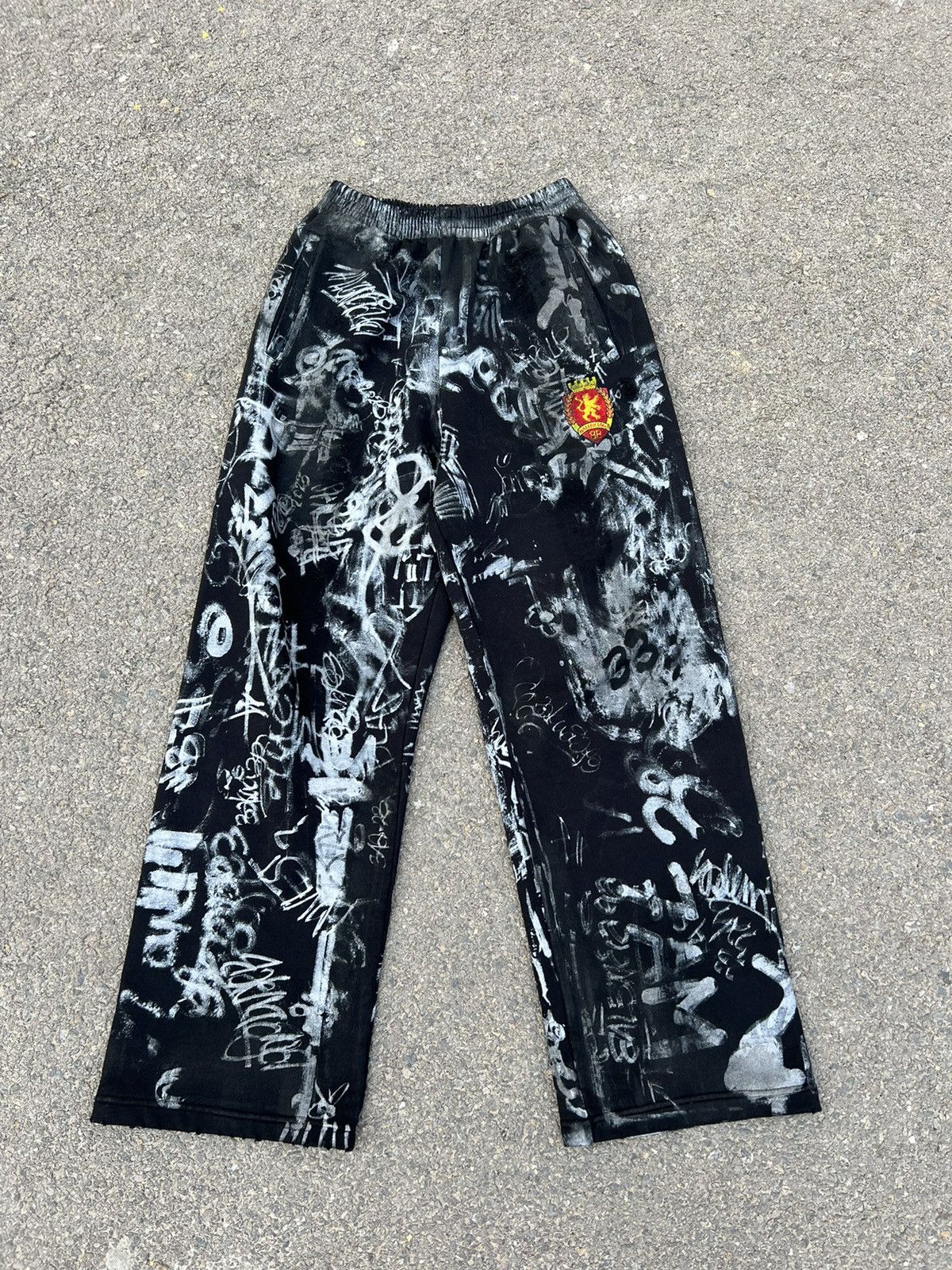 image of Balenciaga Ss24 Black Graffiti Sweatpants, Men's (Size 28)