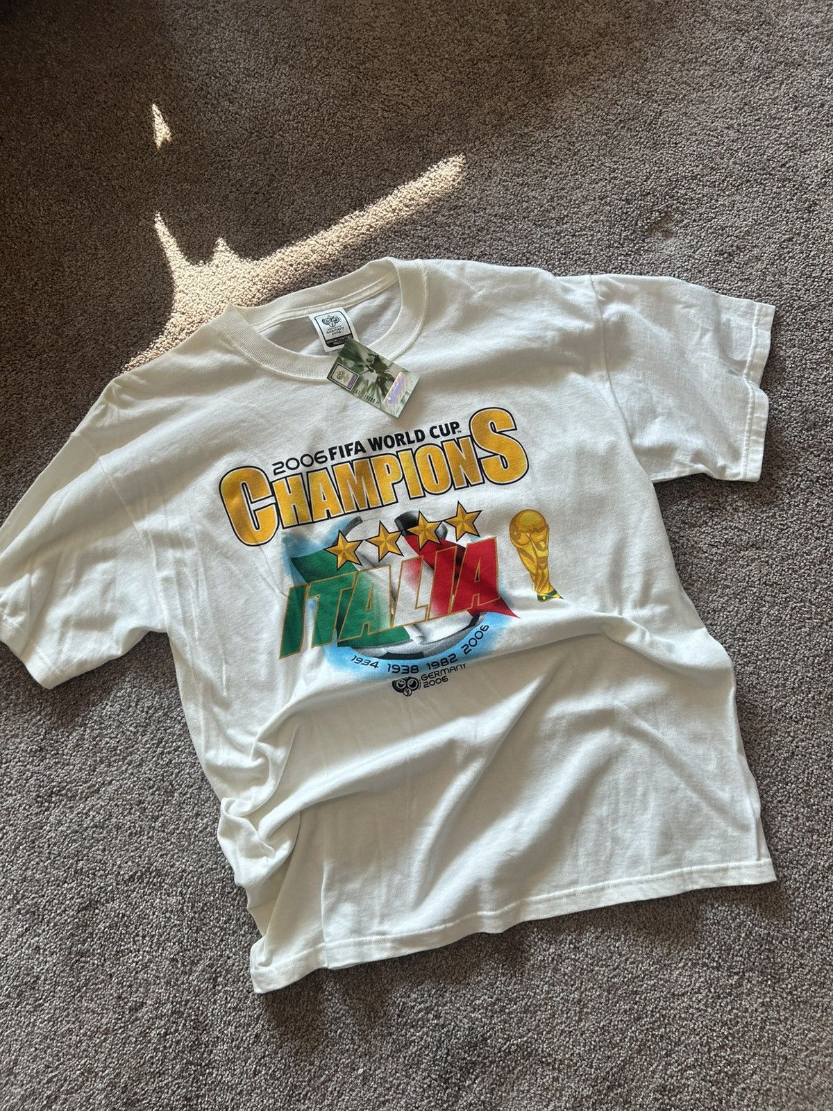 Vintage 2006 Fifa World Cup Champions Italia Tee NEW Size US L / EU 52-54 / 3 - 1 Thumbnail