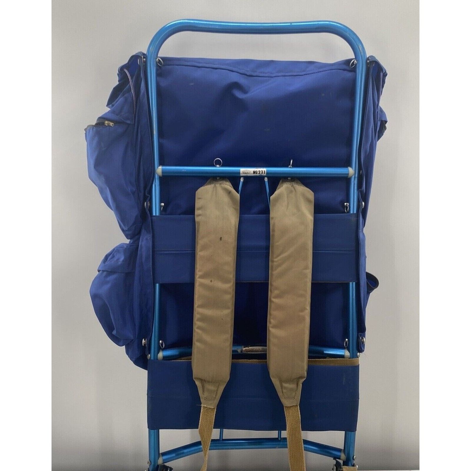The Unbranded Brand Vintage Blue World Famous Everest #231 Hiking Backpack Size ONE SIZE - 10 Thumbnail