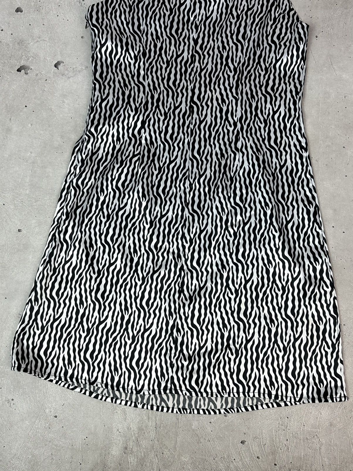 Diane von Furstenberg Diane Von Furstenberg Silk Beads Decorated Stripped Dress Size M / US 6-8 / IT 42-44 - 10 Thumbnail