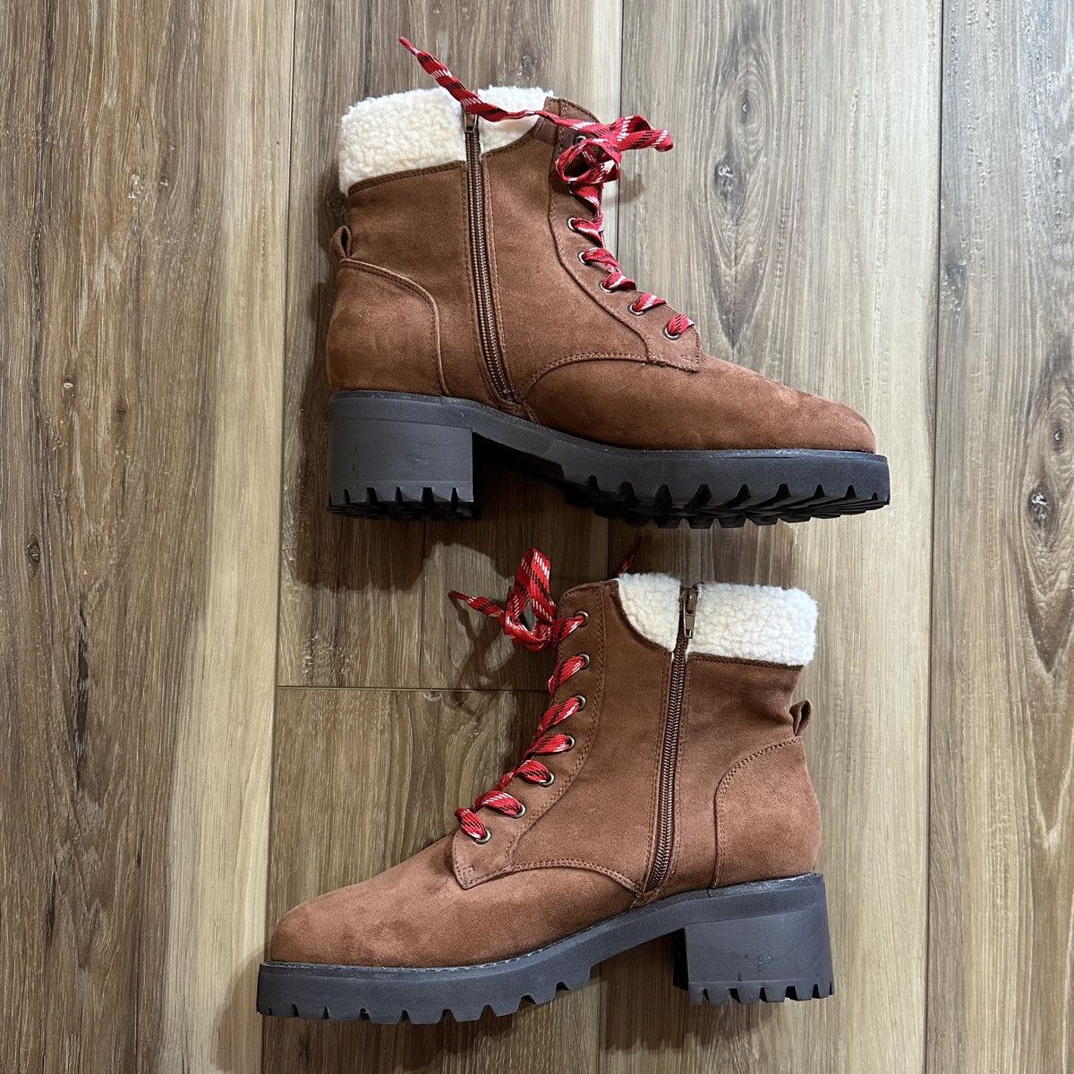 Other Lane Bryant Faux Shearling Suede Boots, Women’s 10 Size US 10 / IT 40 - 2 Thumbnail