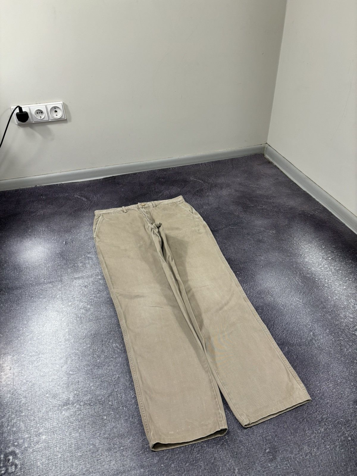 Avirex Vintage Avirex USA Utility Military Hype Beige Chino Pants Size US 34 / EU 50 - 13 Thumbnail