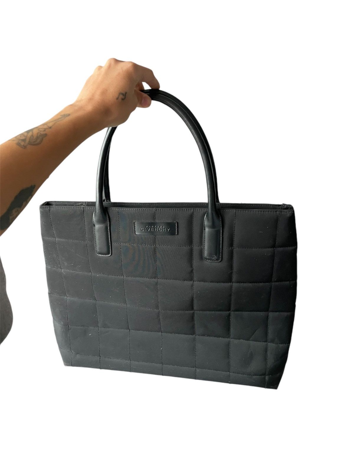 Givenchy Givenchy perfume bag Size ONE SIZE - 1 Thumbnail