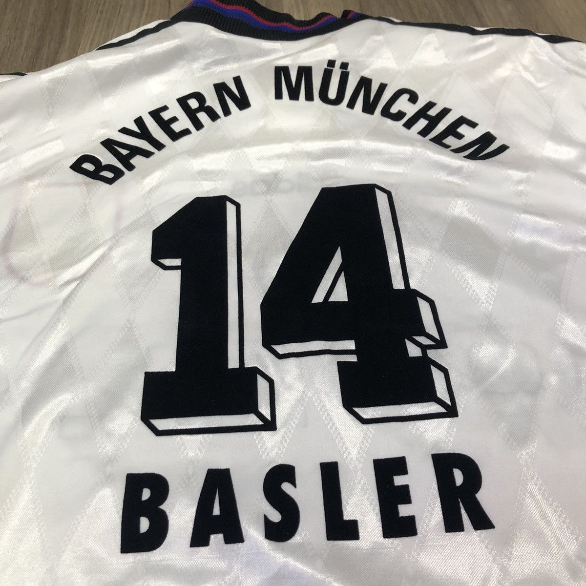 Adidas × Vintage Bayern Munich 97/98 away shirt #14 Basler Size US L / EU 52-54 / 3 - 4 Thumbnail