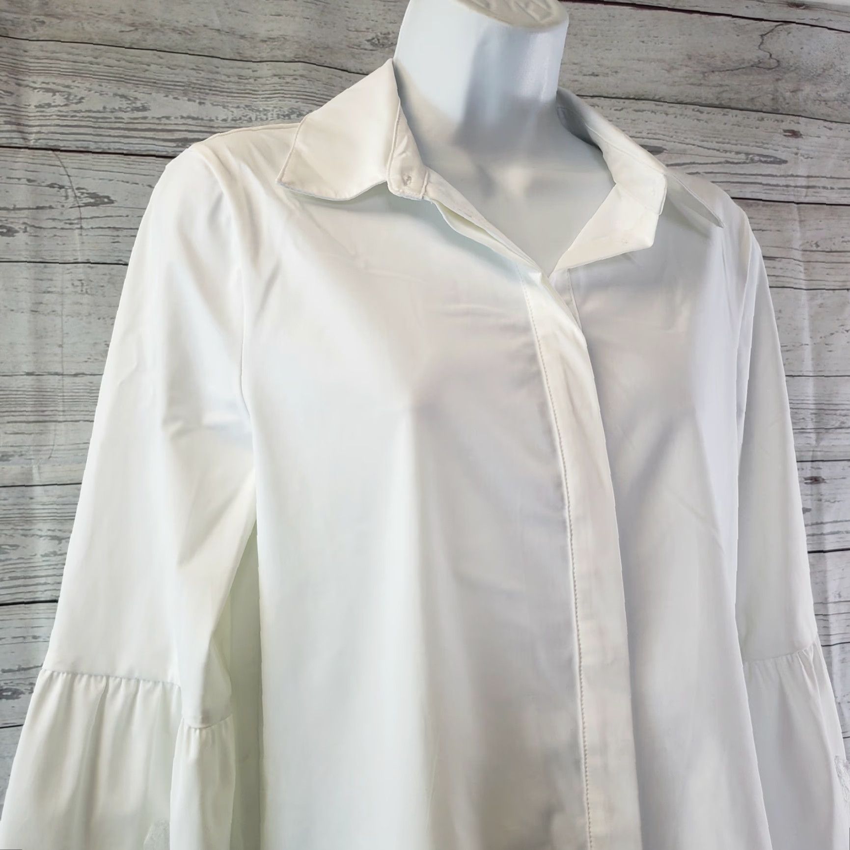 Vintage Lysse Women’s Colette Lace Sleeve Button Down Top White Small Long Sleeve Shirt Ladies Women XS-S Small White Lace Sleeve Button-Front Top Size S / US 4 / IT 40 - 2 Thumbnail